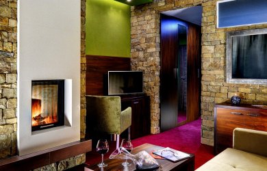 De Lux family room Praslička for 5-7 persons with a fireplace